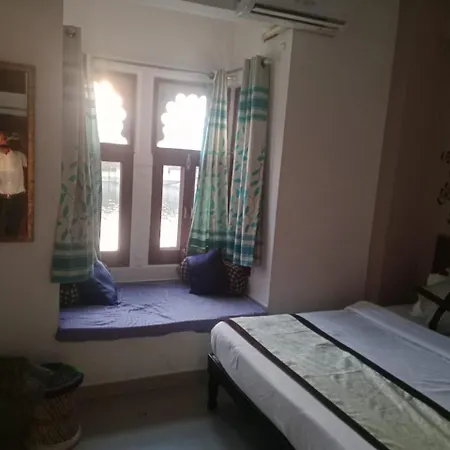 Hotel The Nayee Haveli-2